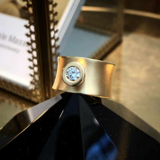 Diamond ring by Pascale Masselis