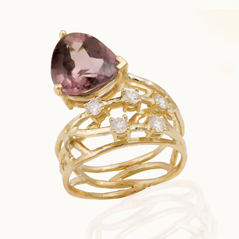 18-karaats geelgouden ring gemaakt door Pascale Masselis.